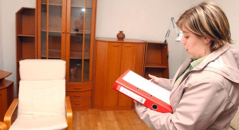 Fontos változás lép életbe az ingatlant vásárlók és a tulajdonosok számára