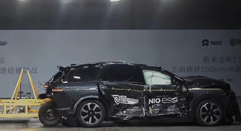 Háromszor is összetörték a Nio luxus SUV-jét