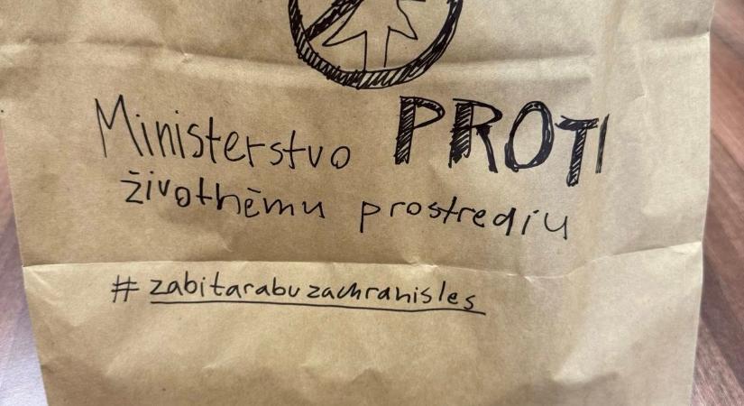 Halálos fenyegetést kapott Taraba miniszter – Bolt-futár vitte az üzenetet