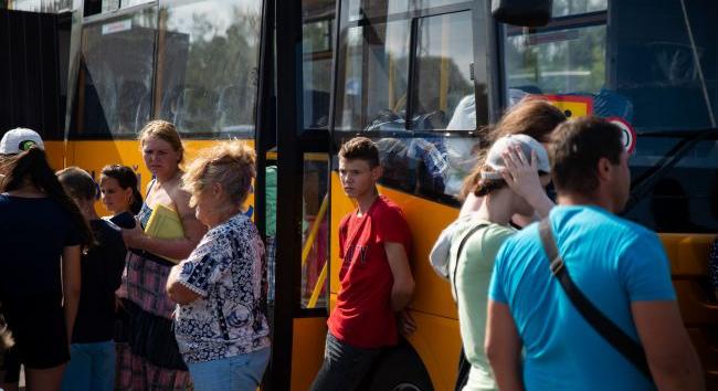 Újabb 18 falu lakóinak kényszer-evakuálását rendelték el a katonai hatóságok Dnyipropetrovszk megyében