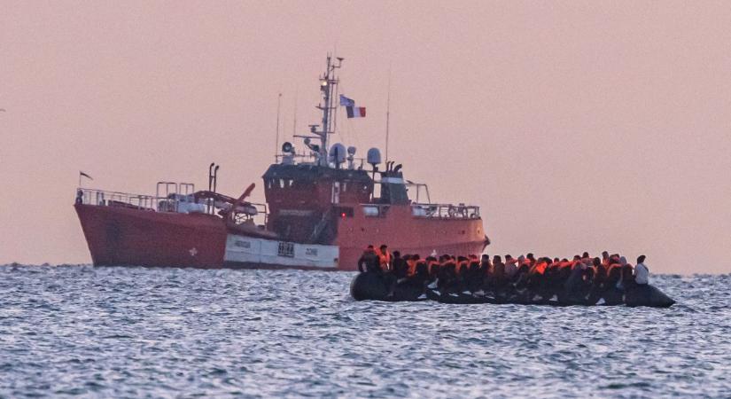 A liberális demokráciában nincs valódi megoldás a migrációs válságra (videó)