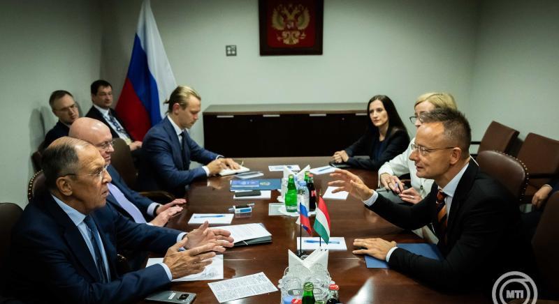 Lavrov nem akar európai vezetőket a tárgyalóasztalnál
