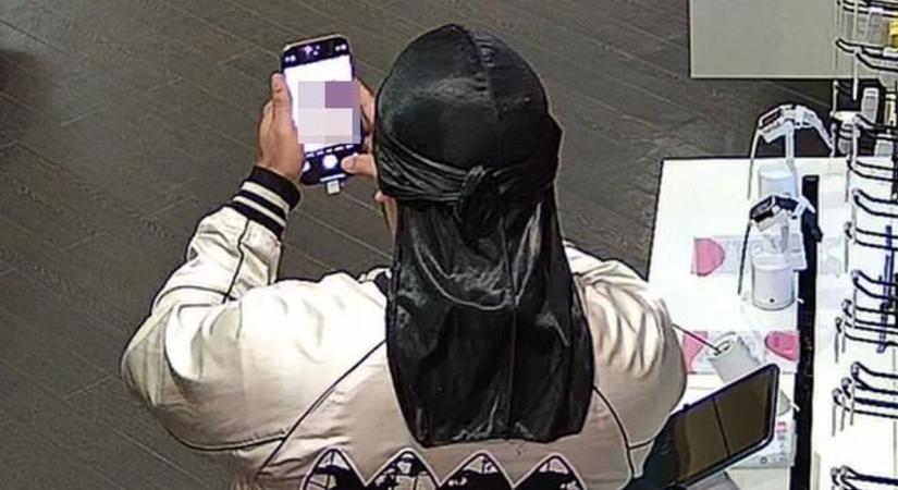 Telefontolvajt keresnek Győrben! Ön felismeri?