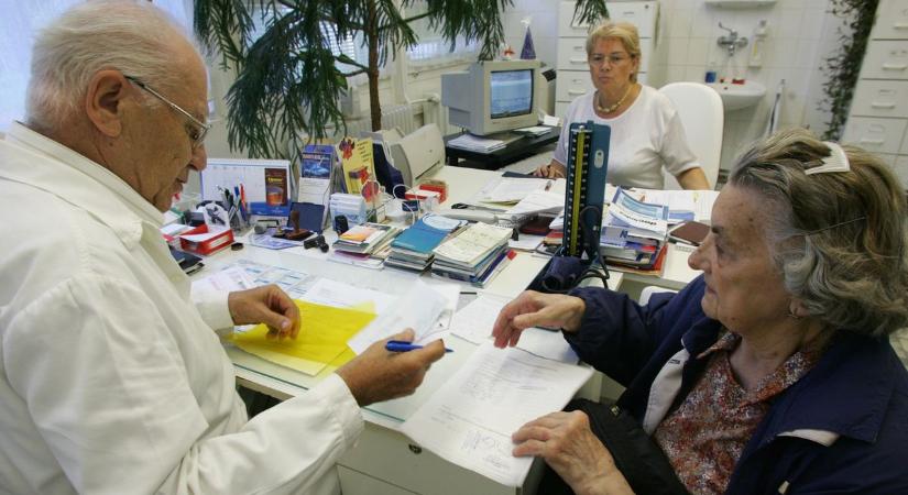 Októbertől változik az orvosi beutalók rendje, pénzmegvonással is járhat, ha valaki nem figyel