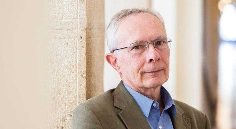 Ez egyre kellemetlenebb: a tiszás adóterve mellett kiálló közgazdász már arról beszél, hogy folytatni kell a megszorításokat (VIDEÓ)