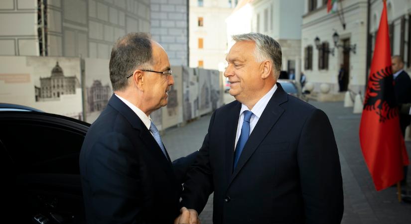Orbán Viktor Albánia elnökét fogadta