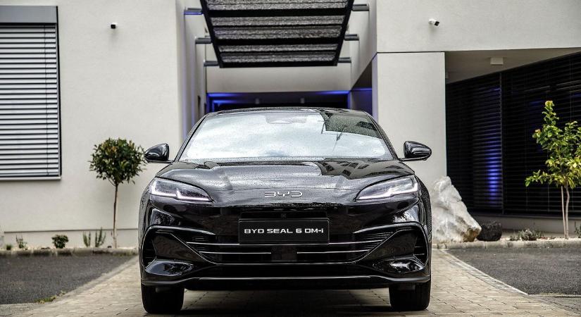 Itt a BYD válasza: Romániában megírták, Kínában elolvasták, Budapesten reagáltak rá – a magyar családok is örülhetnek