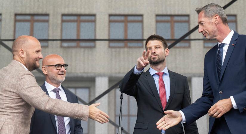 Šimečka üdvözölte, hogy a cseh belügyminiszter részt vett a pozsonyi tüntetésen