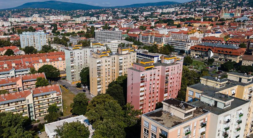 Mennyiből jön ki a lakás Pécsett vagy épp Debrecenben?