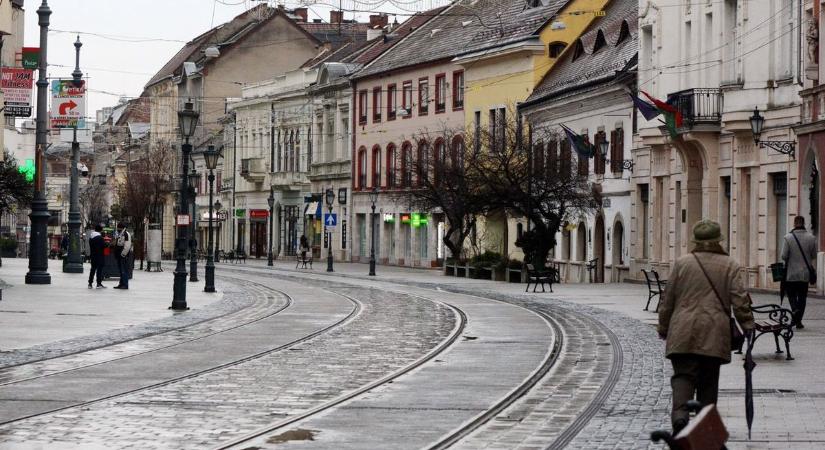 Öt éve együtt Miskolc Utcáin