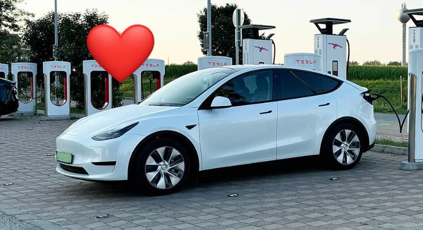 Magára ismert és megszólalt a szegedi Tesla-fantomként emlegetett sofőr
