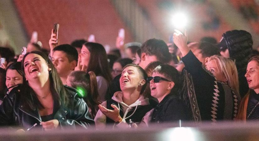 YoUDay 2025: hazai pályán győzött a Debreceni Egyetem és a bulihangulat – fotókkal!