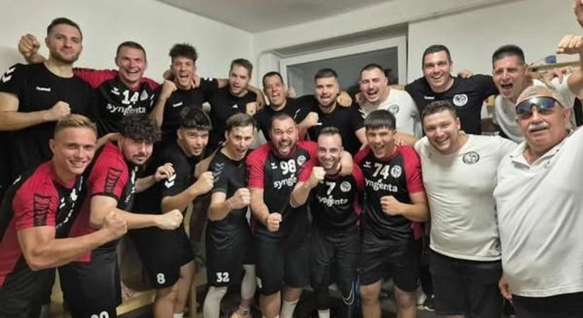 A Mezőtúr nyerte a vármegyei rangadót
