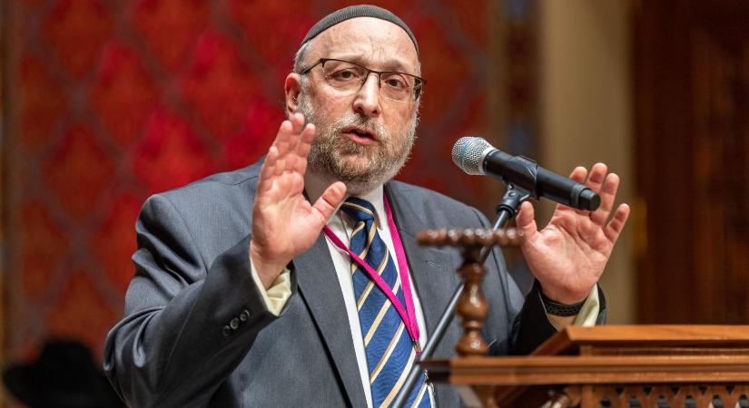 Két rabbi kezdeményezi, hogy másik kerülethez tartozzon a zsidónegyed