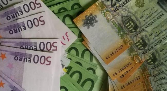 Az MBH Bank elemzői szerint, az év végéig erős marad a forint