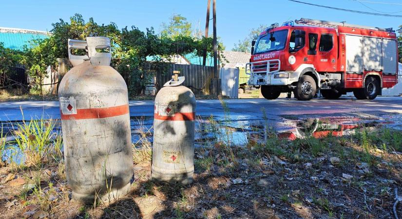 Háromszáz négyzetméteres tároló lángolt Szegeden – galériával
