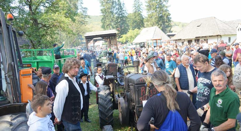 Csernátoni BuRRogtató – Újra felbőgnek a traktorok