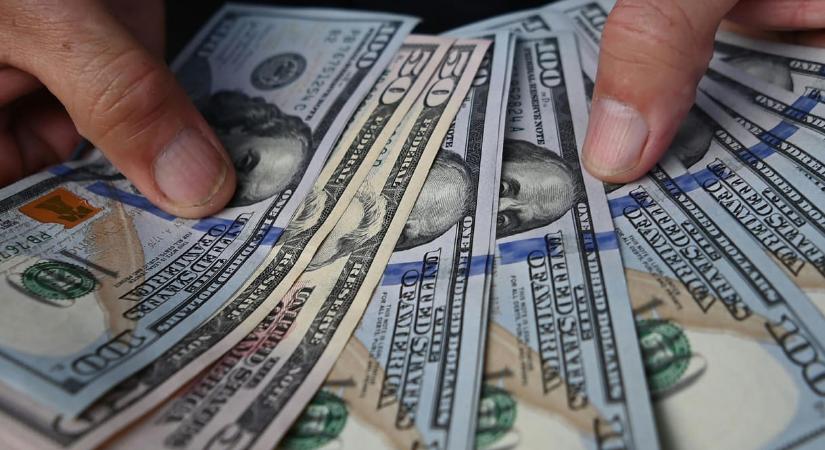 A háború kezdete óta nem volt ennyire erős a forint a dollárhoz képest