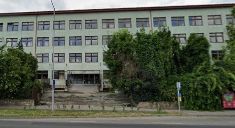 Újabb egyháznak kedvező ingatlan-mutyi készül Egerben?