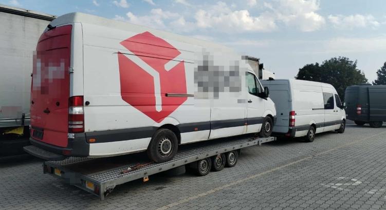 Őrületes túlsúlyt mértek a magyar rendőrök egy közúti ellenőrzésen