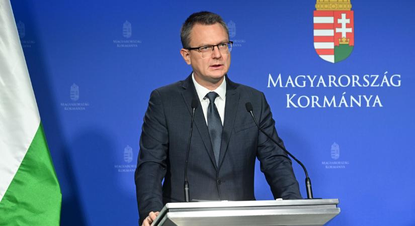 Rétvári Bence elárulta: ezért intézkedett ma a rendőrség Ruszin-Szendi fegyverügyében