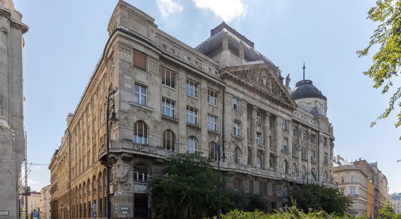 Egy ismeretlen vevő megszerezte a Belügyminisztérium épületét