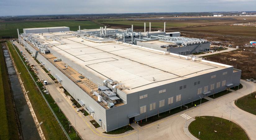 „A Semcorp-beruházás valódi mérföldkő a WHB számára” – Interjú Suppán Mátéval, a WEST HUNGÁRIA BAU Kft. területi igazgatójával