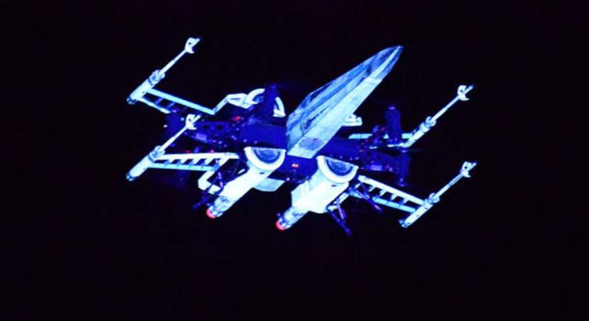 Igazi, repülő X-szárnyút készített a Boeing, amiért megőrültek a rajongók
