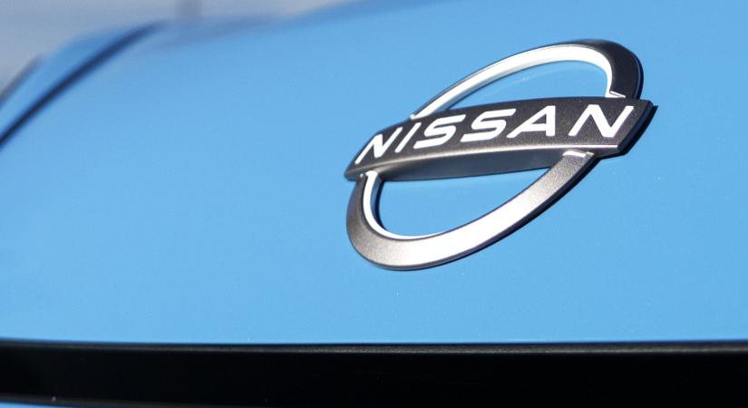 Irodákat zár be a Nissan, de ez jó