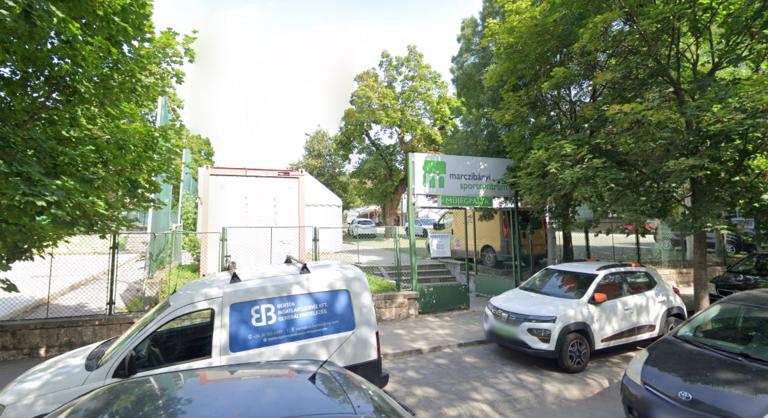 Visszavette volna sportcentrumát a II. kerület, de a bérlőcég nem adta át a komplexumot