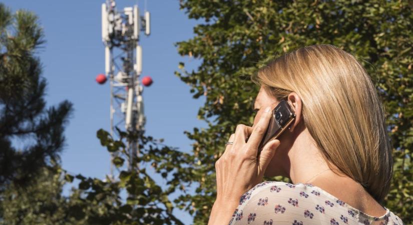 Lekapcsolják a 2G-t, 1,3 millió mobiltelefon válik használhatatlanná Magyarországon 2030-ra