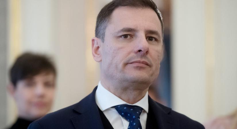 Tagad a minisztérium a Szőlő utcai pedofilügyben, visszautasítják Dobrev Klára „valótlan állításait”