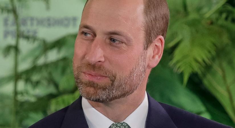 Váratlanul felbukkant András herceg a hercegné temetésén, Vilmos teljesen kiborult