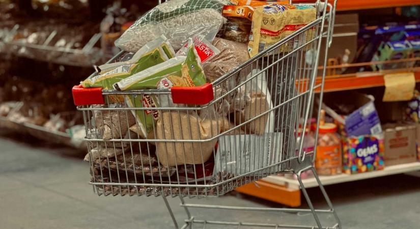 Bolojan: jövő héten döntés születik az alapélelmiszerek árplafonjáról