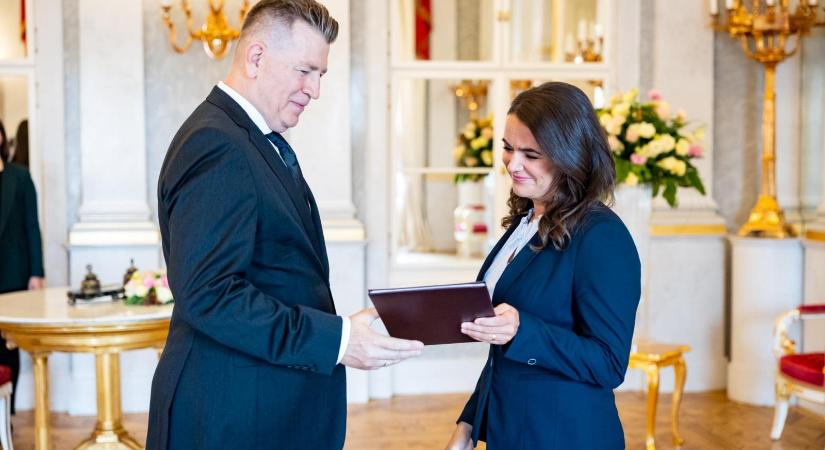 Sulyok Tamás menesztette Ibolya Tibort, a legfőbb ügyész helyettesét