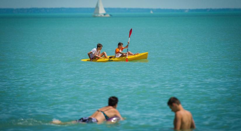Időjárás: irány a Balaton, ez lesz idén az utolsó forró hétvége, 30 fok is lehet