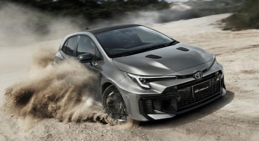 Megújult az élménybomba Toyota, a méregzsák GR Corolla