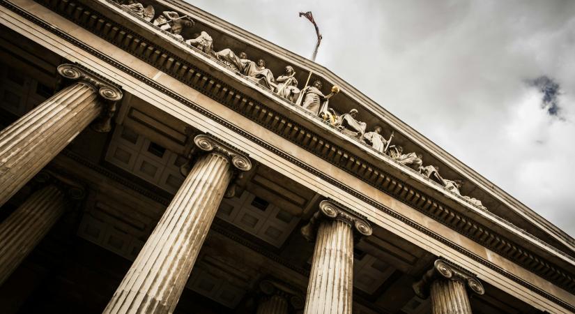 Felülvizsgálati indítványban nem támadható a jogerős ügydöntő határozatban megállapított tényállás