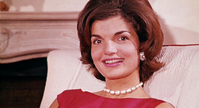 Jackie Kennedy a preppy stílus királynője – ezek az ámulatba ejtő szettjei mai is ugyanolyan divatosak