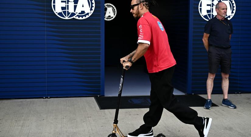 Lewis Hamilton eladta legendás szuperautó-gyűjteményét, mert már nem érdeklik a kocsik