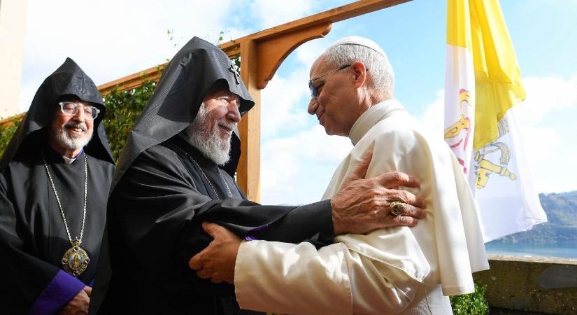 Leó pápa első alkalommal fogadta II. Karekin örmény katholikoszt