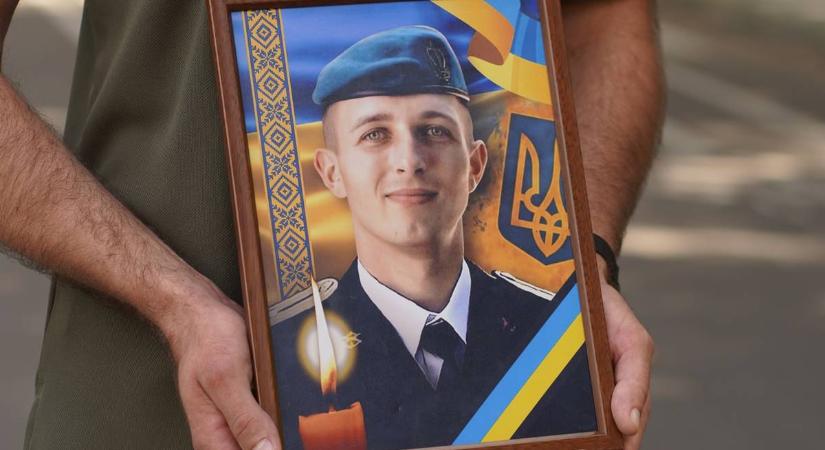 Ungváron végső búcsút vettek a 22 éves Vladiszlav Melnyiktől