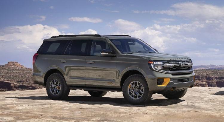 FORD EXPEDITION – utánfutóval akár 7 tonnás szerelvény