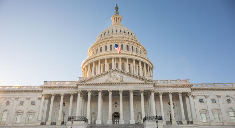 Már az amerikai Szenátus előtt az orosz energiavásárlásokat megtorló csomagja