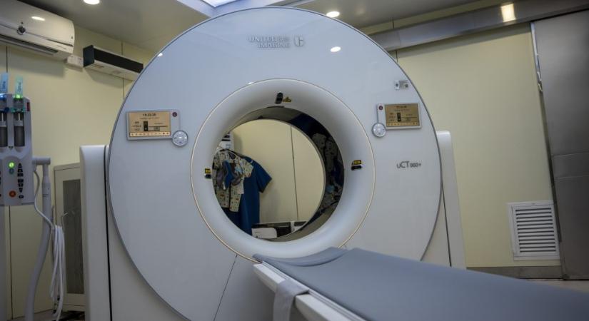 Novembertől a magánszolgáltatók nem, csak az állam végezhet közfinanszírozott CT- és MR-vizsgálatokat, az OKFŐ folyamatos és biztonságos betegellátást ígér