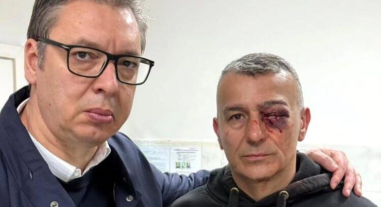 Nyugdíjba ment a rendőr, akinek bántalmazásáról Vučić nem mondott igazat
