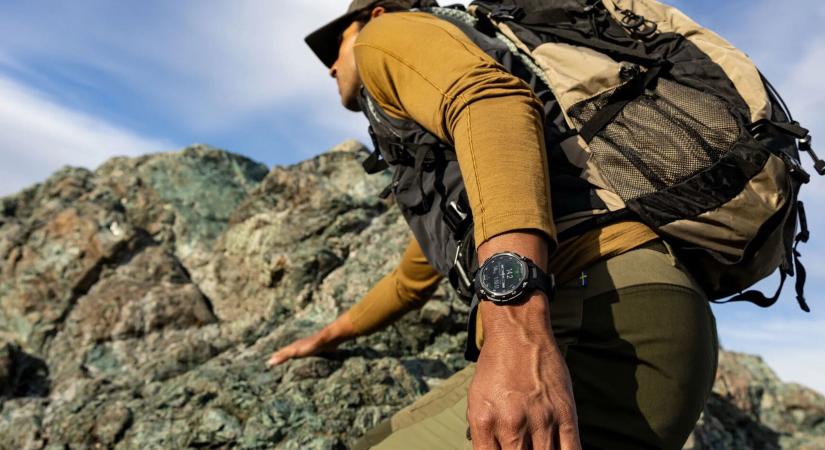 Garmin bemutatta az Instinct Crossover Tactical okosórát