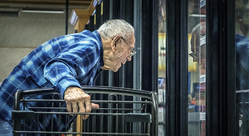 Idén nem lesz elég 6700 milliárd forint sem a nyugdíjasokra: 2026-ban robbanhat a bomba