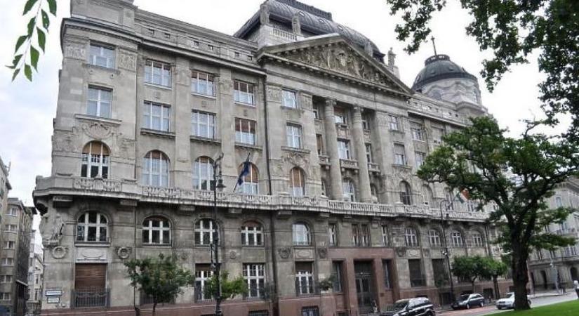 Történelmi léptékű ingatlaneladás: az állam 50 milliárdért adta el a BM épületét