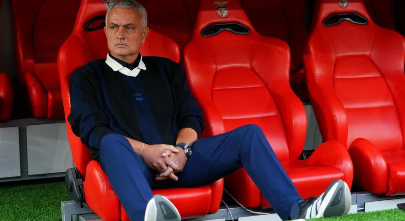 Mourinho szokatlan záradékkal tért vissza a Benficához